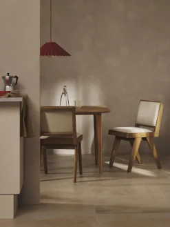 Silla de madera tapizada Sissi