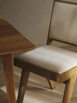 Silla de madera tapizada Sissi