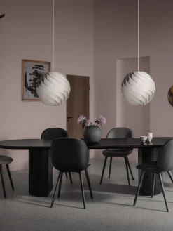 Silla tapizada con asiento Beetle