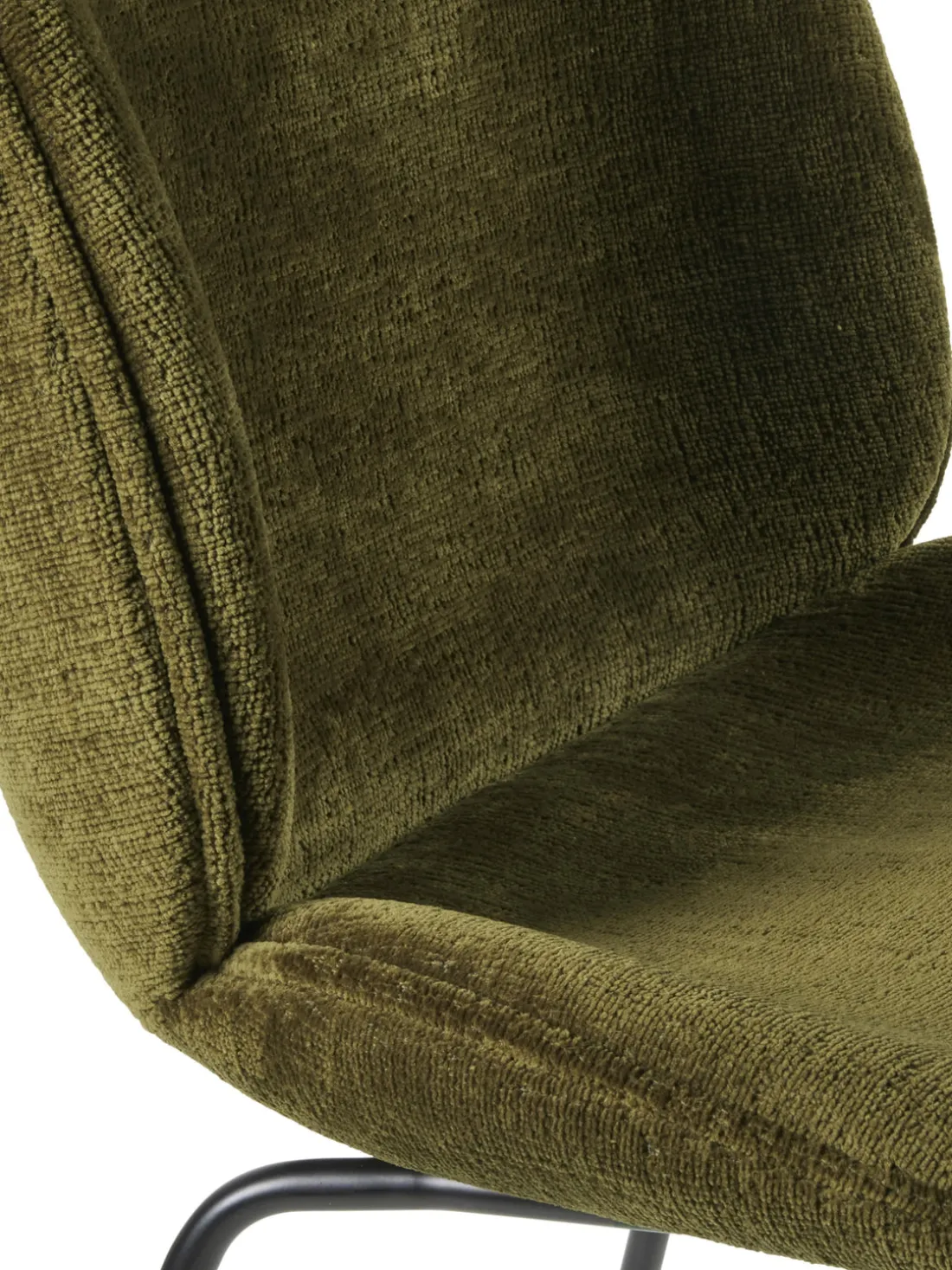 Silla tapizada en terciopelo Beetle