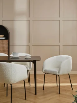 Sillas con reposabrazos en tejido bouclé Alani, 2 uds