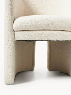 Sillón con reposabrazos en tejido bouclé Mairo