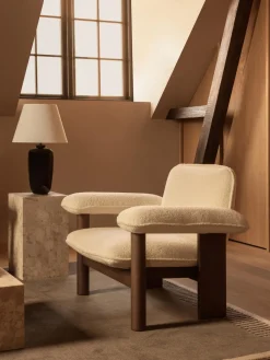 Sillón de lana y madera de roble Brasilia