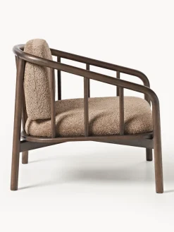 Sillón de madera de fresno con tapizado de borreguillo Balin