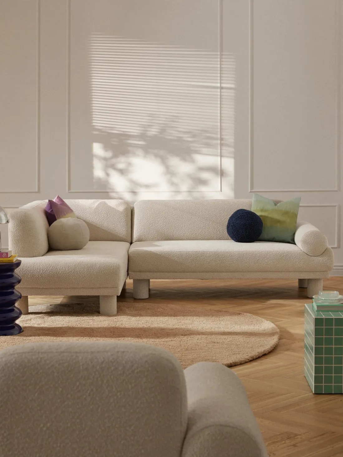 Sofá rinconera en bouclé Lilo