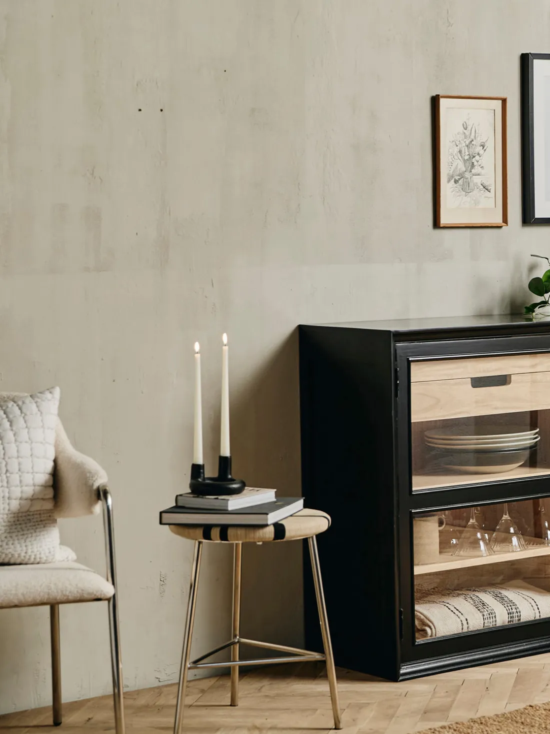 Taburete bajo Morice, negro/ivory