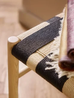 Taburete de madera de fresno Mani