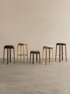 Taburete de madera de roble Passage