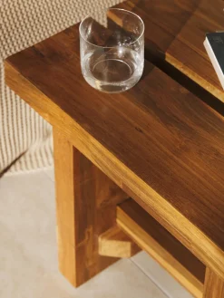 Taburete de madera de teca Hugo