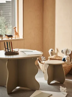 Taburete infantil de madera Slope