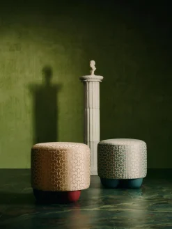 Taburete tapizado de diseño DEDAR Milano x Westwing Lino