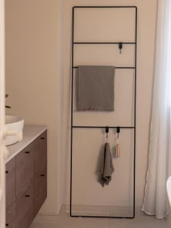 Toallero de metal Estina