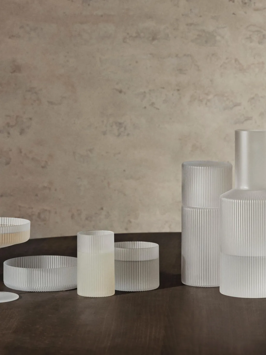 Vasos pequeños soplados con relieves Ripple, 4 uds.