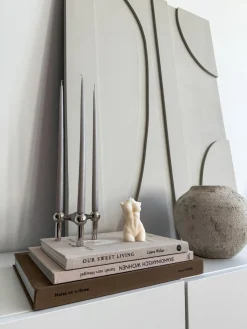 Vela artesanal de diseño Ella