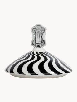 Vela perfumada artesanal Miracle (ámbar, rosa y pachulí)