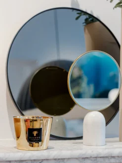 Vela perfumada de cuatro mechas Exclusives (jazmín, galbano, almizcle)