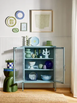 Vitrina de metal con cristal acanalado The Mixer