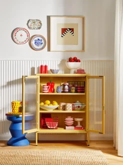 Vitrina de metal con cristal acanalado The Mixer