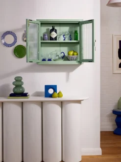 Vitrina de pared The Kit