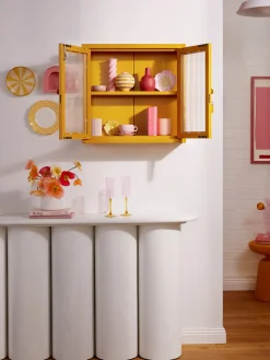 Vitrina de pared The Kit