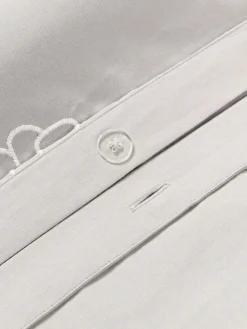 Westwing | Crosby Studios, funda nórdica de algodón con bordado Jouy