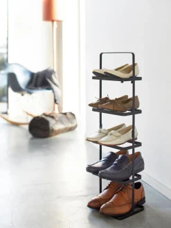 Zapatero de metal Tower